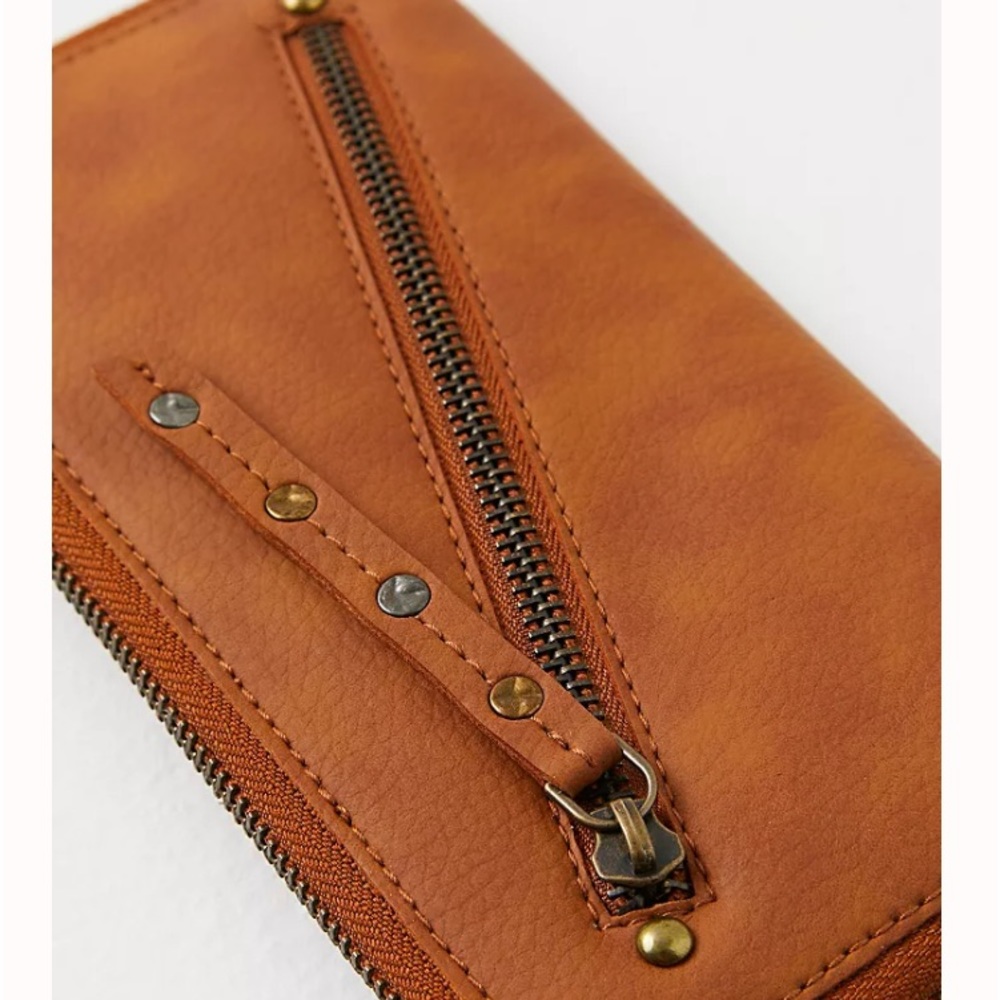 NEW Free People Distressed Vegan Wallet - Picture 4 of 8